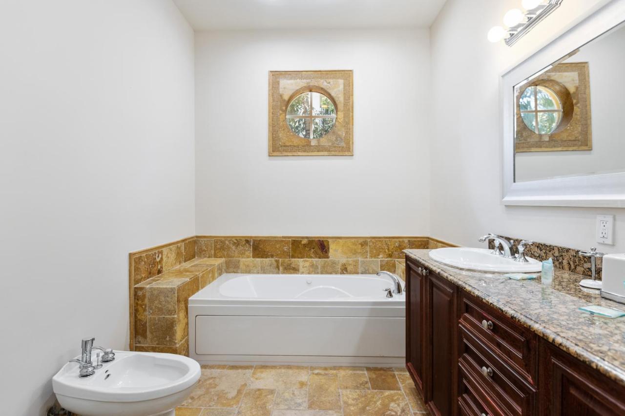 Luxury Spanish Villa 4 Bedroom 4 Bathroom Pool Sunny Isles North Miami Beach Exterior foto